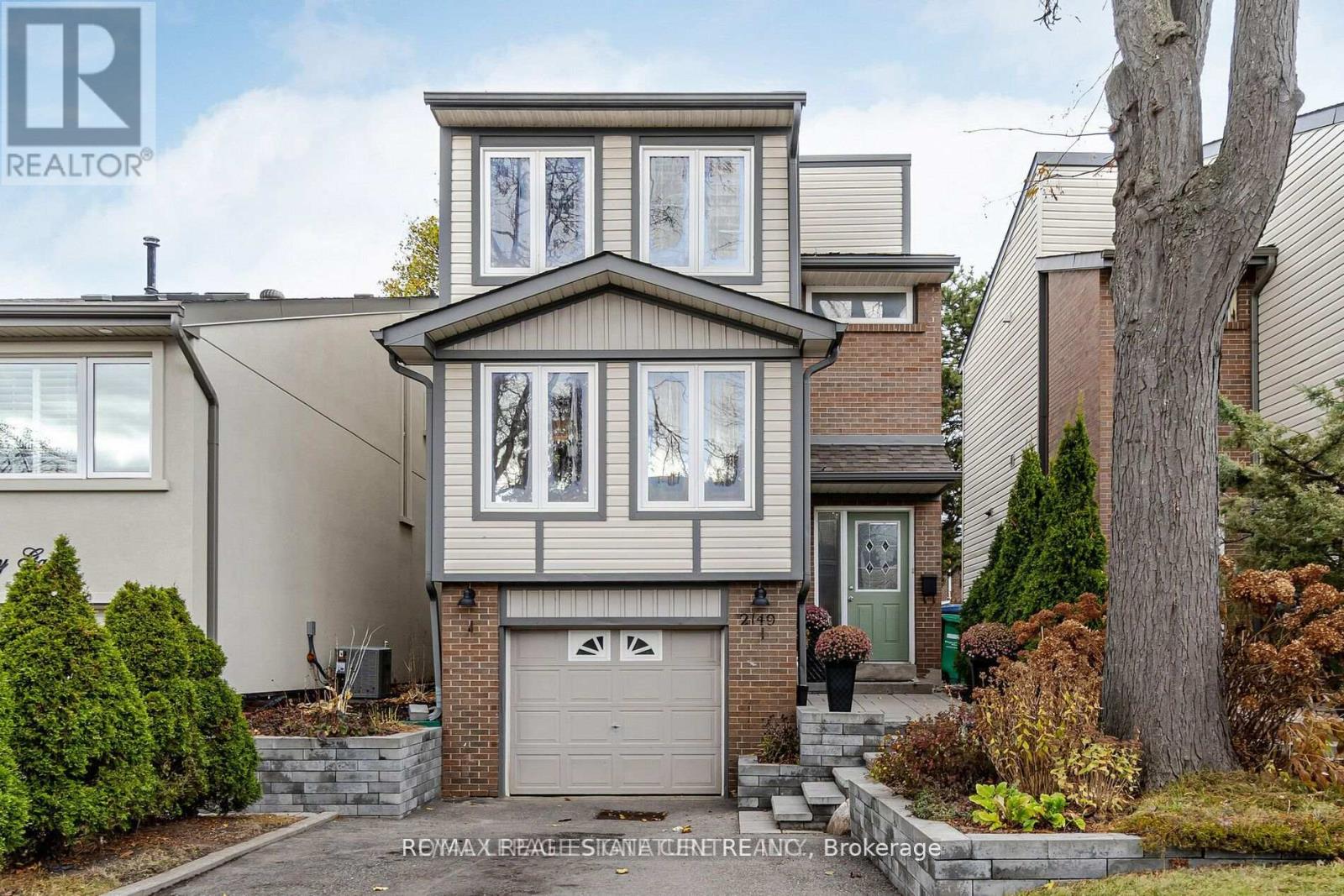 2149 MILLWAY GATE, Mississauga, Ontario