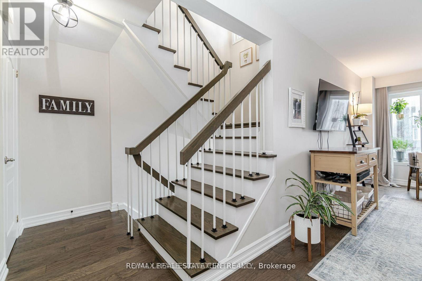 2149 Millway Gate, Mississauga, Ontario  L5L 1R2 - Photo 12 - W13022844