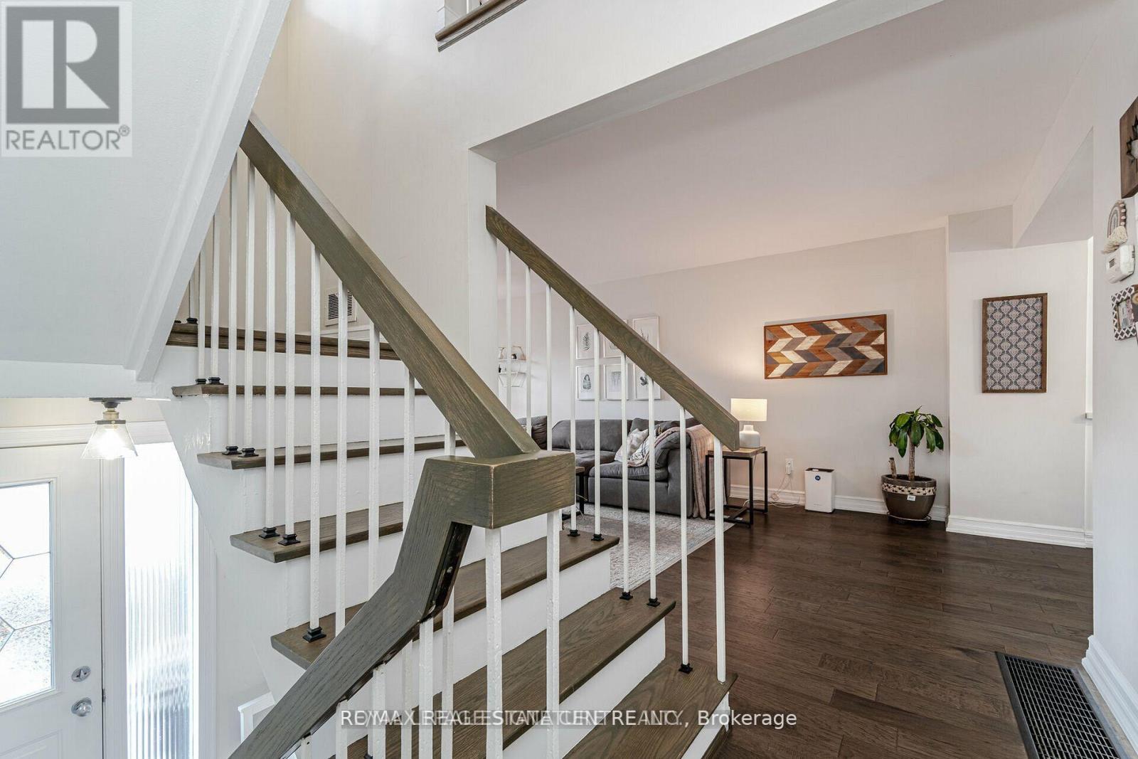 2149 Millway Gate, Mississauga, Ontario  L5L 1R2 - Photo 5 - W13022844