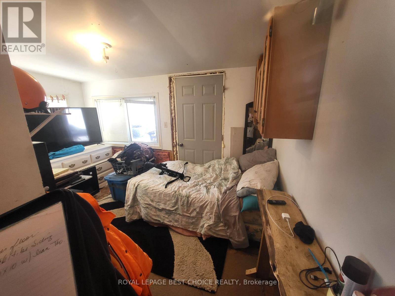 208 Goward Avenue, Temagami, Ontario  P0H 2H0 - Photo 17 - X12930474