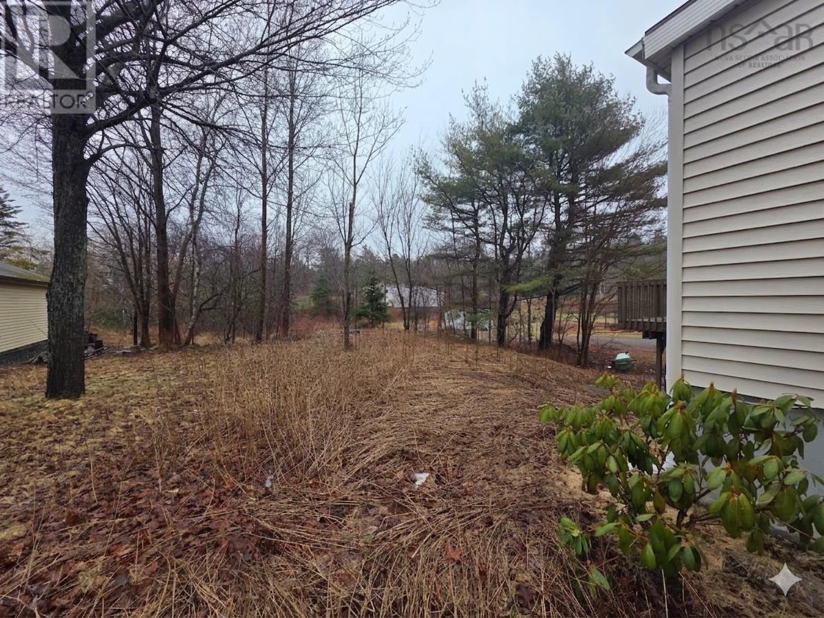 365 Hammonds Plains Road, Bedford, Nova Scotia  B4B 1A3 - Photo 9 - 202607764