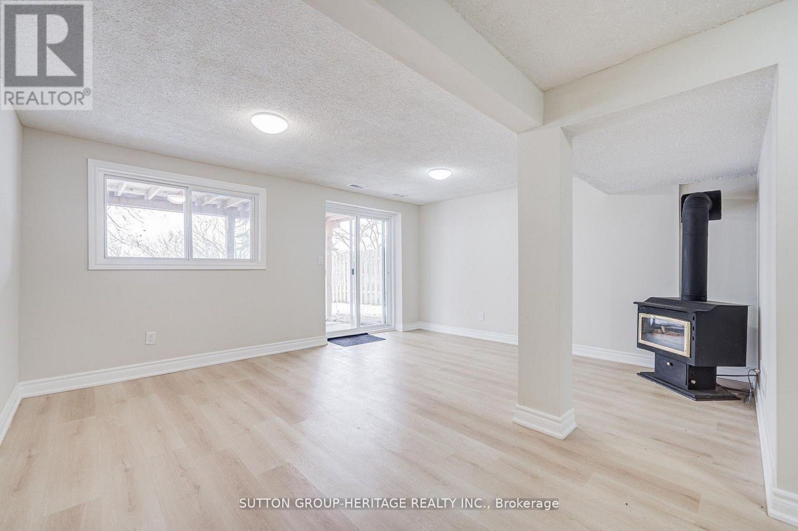 639 Down Crescent, Oshawa, Ontario  L1H 7X9 - Photo 27 - E12985650