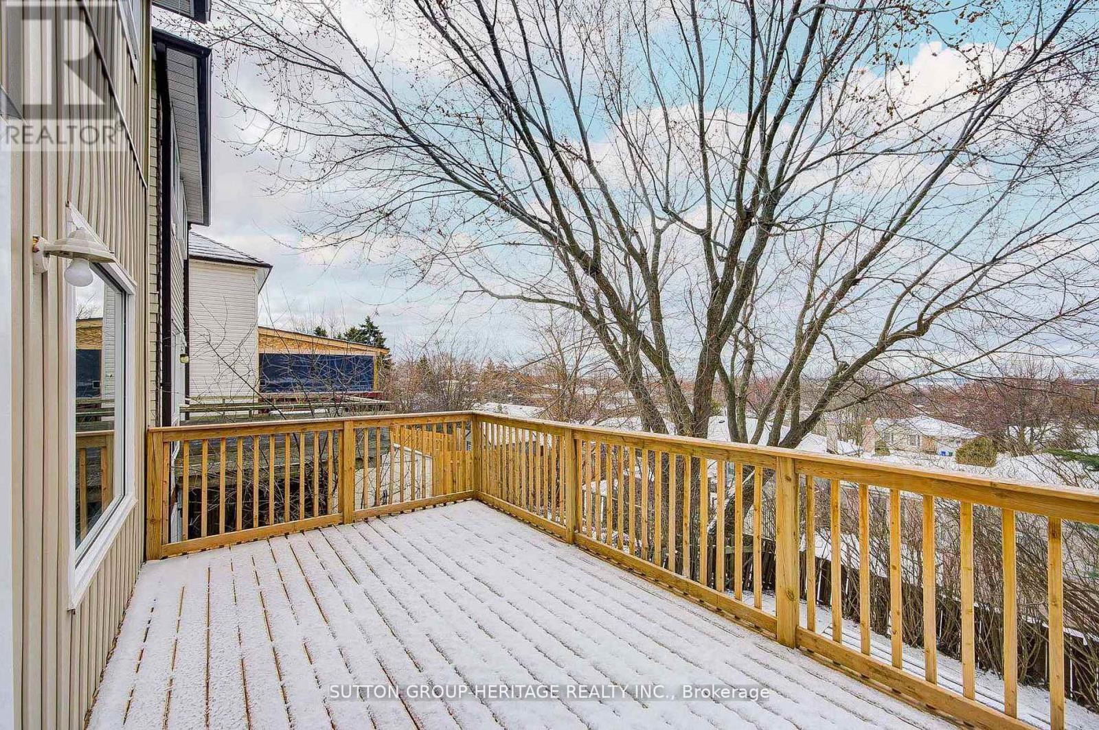 639 Down Crescent, Oshawa, Ontario  L1H 7X9 - Photo 30 - E12985650