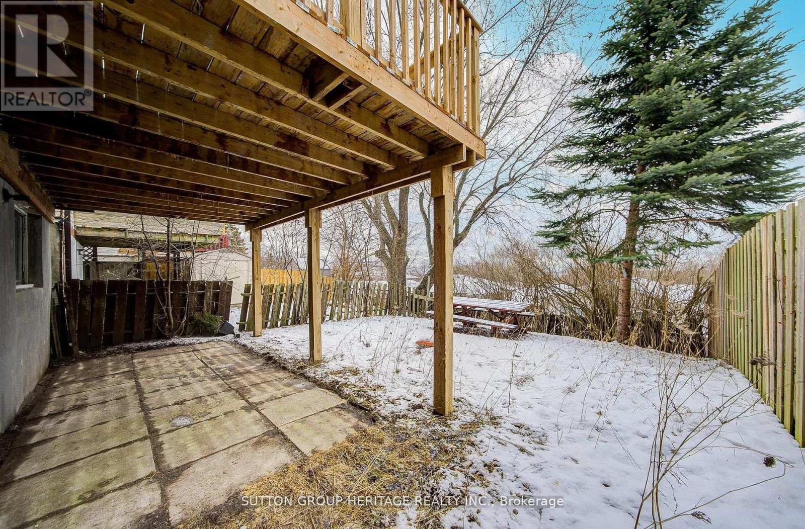 639 Down Crescent, Oshawa, Ontario  L1H 7X9 - Photo 32 - E12985650