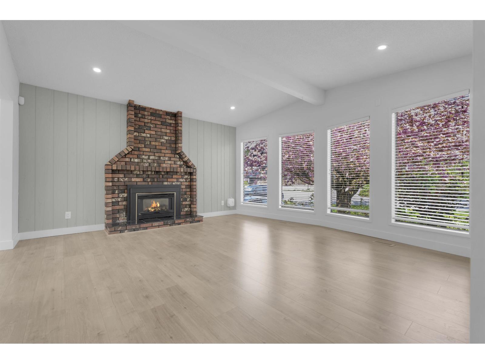 2803 Babich Street, Abbotsford, British Columbia  V2S 3K4 - Photo 4 - R3113178