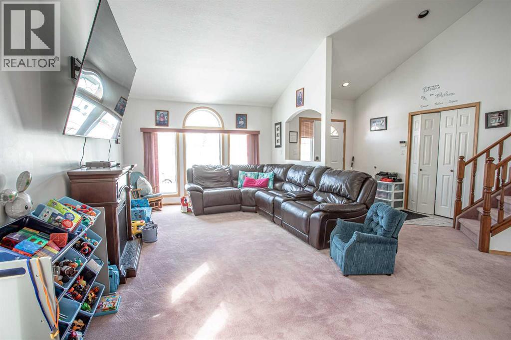 10711 104 Street, High Level, Alberta  T0H 1Z0 - Photo 4 - A2301566