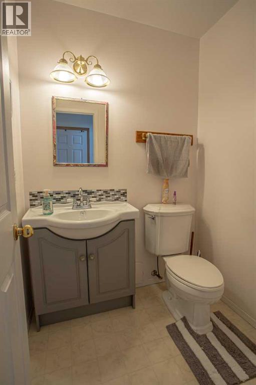 10711 104 Street, High Level, Alberta  T0H 1Z0 - Photo 16 - A2301566