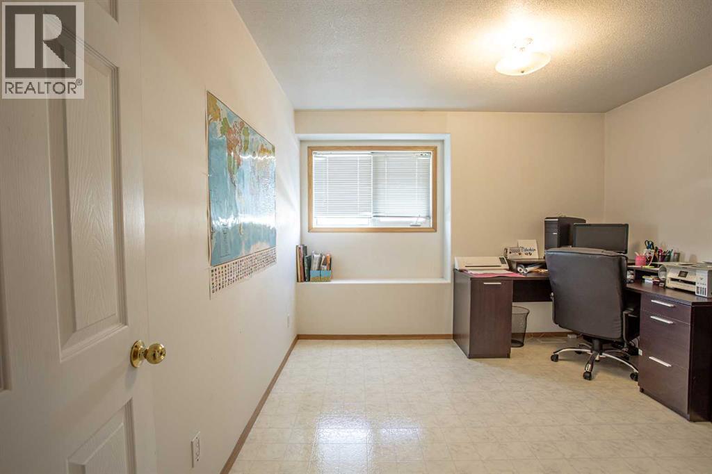 10711 104 Street, High Level, Alberta  T0H 1Z0 - Photo 26 - A2301566