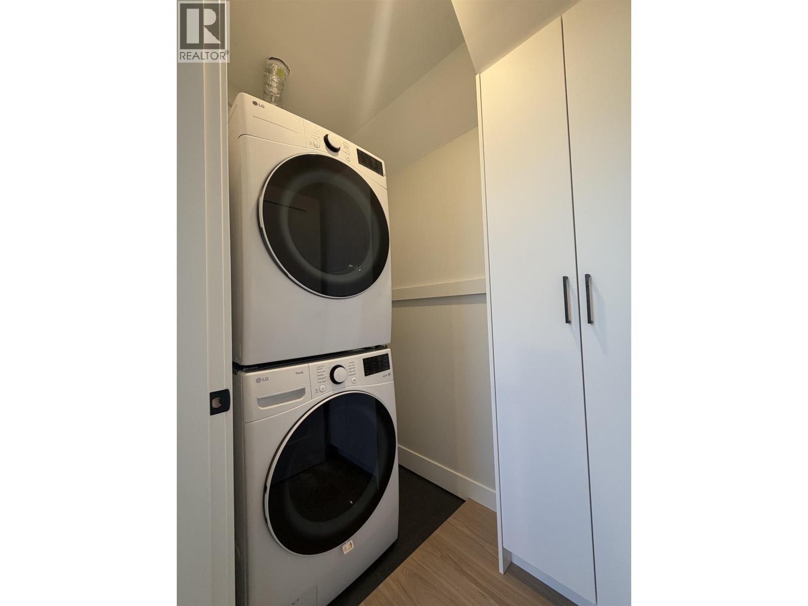 3760 Fleming Street, Vancouver, British Columbia  V5N 3W2 - Photo 16 - R3108980