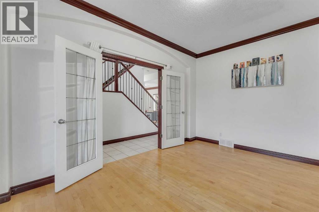 113 West Creek Pond, Chestermere, Alberta  T1X 1H4 - Photo 7 - A2302134