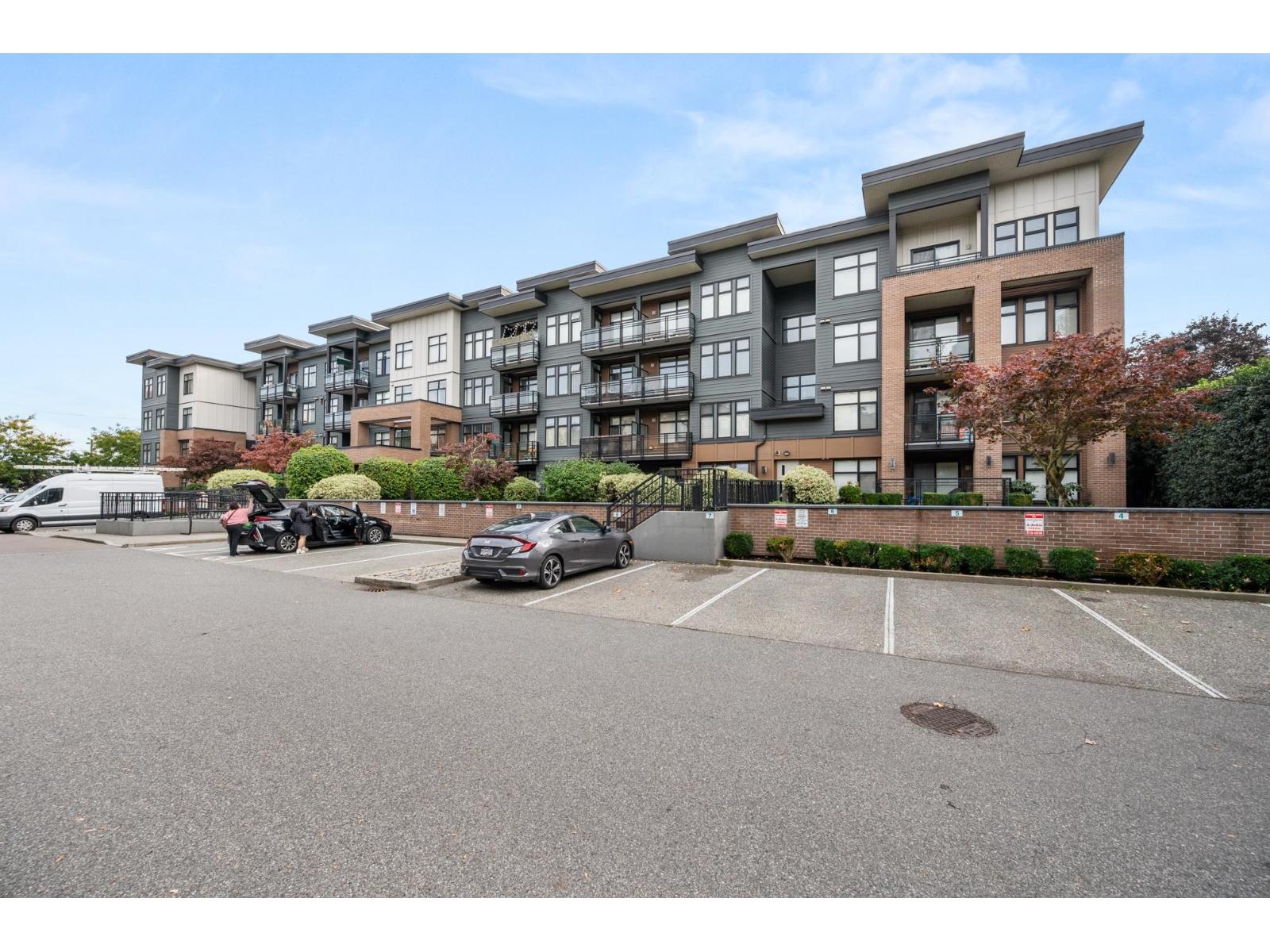 309 20078 Fraser Highway, Langley, British Columbia  V3A 0J2 - Photo 3 - R3113330