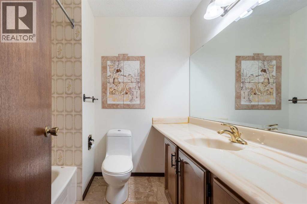 108   Woodmont Drive Sw, Calgary, Alberta  T2W 4M3 - Photo 20 - A2303386