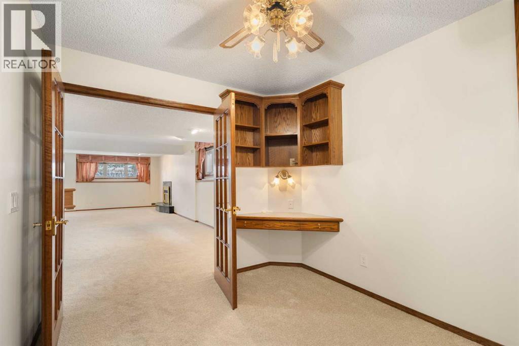 108   Woodmont Drive Sw, Calgary, Alberta  T2W 4M3 - Photo 35 - A2303386