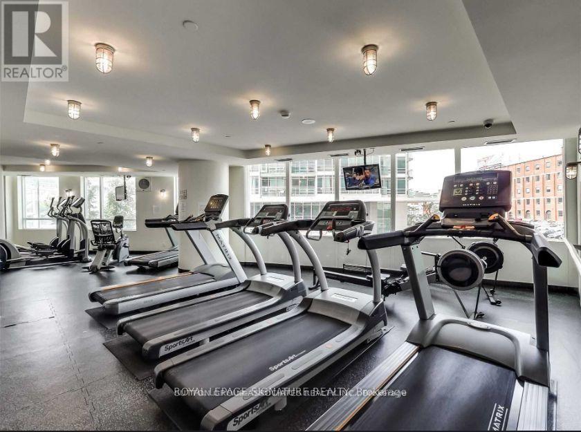 2703 - 381 Front Street W, Toronto, Ontario  M5V 3R8 - Photo 21 - C12948608