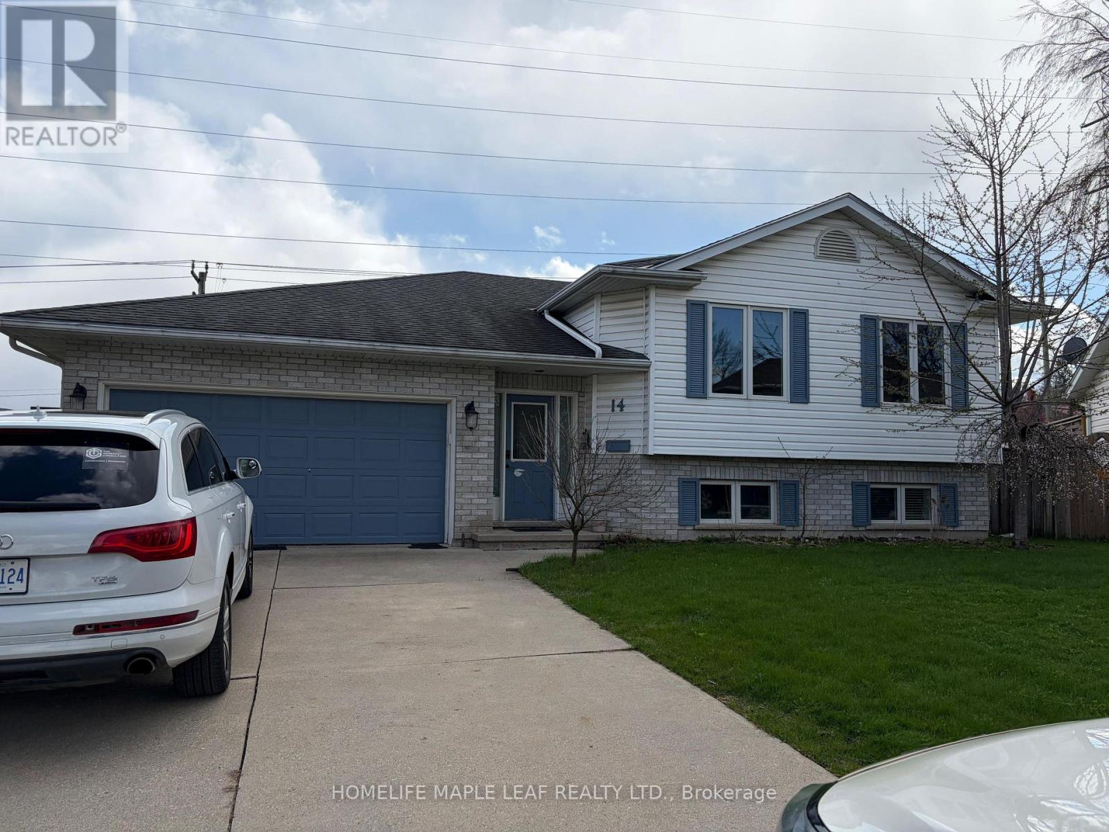 UPPER - 14 OLD ORCHARD GLEN, Woodstock, Ontario