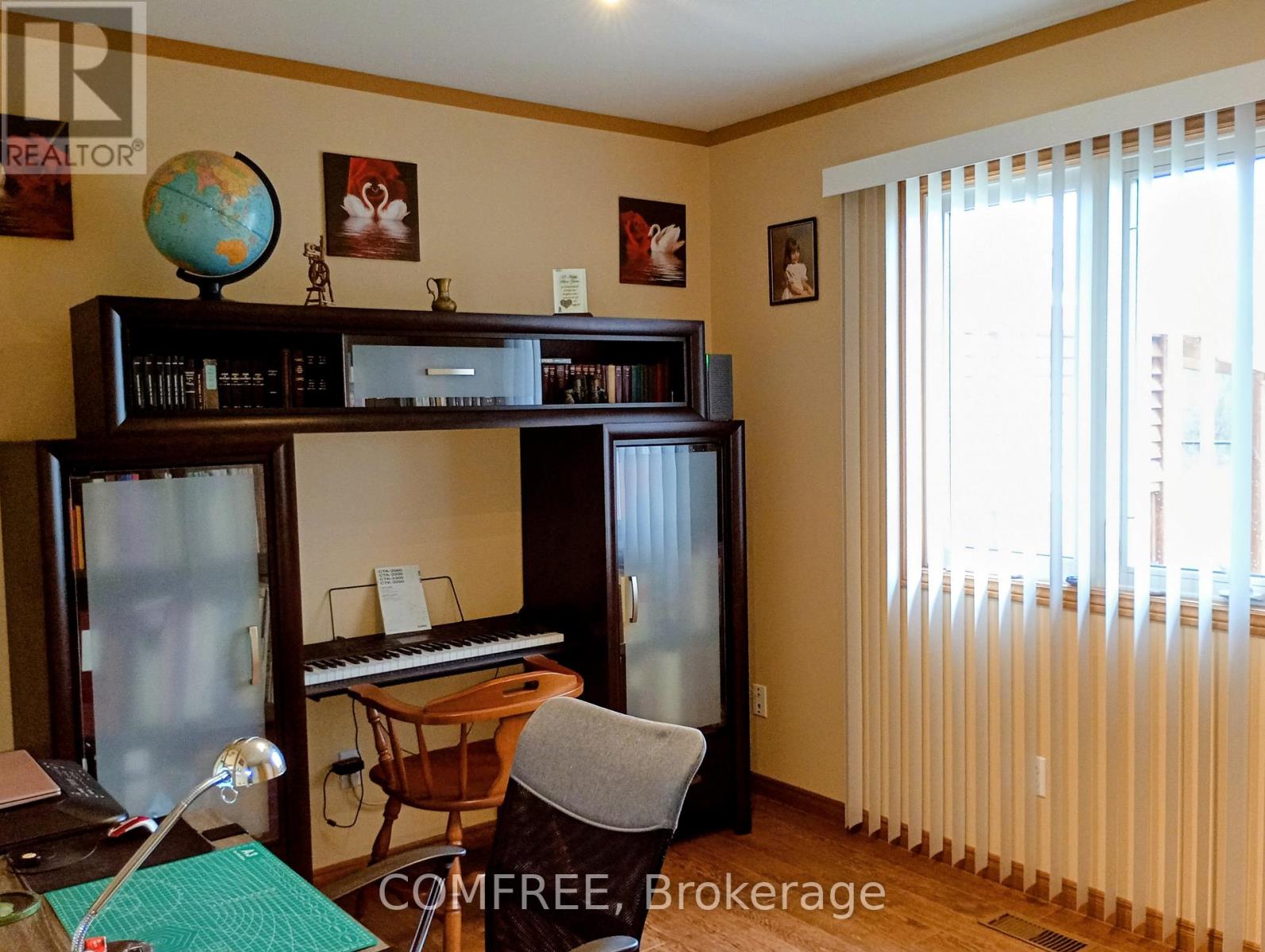 35 Tanya Drive, Southwest Middlesex, Ontario  N0L 1M0 - Photo 16 - X12940524