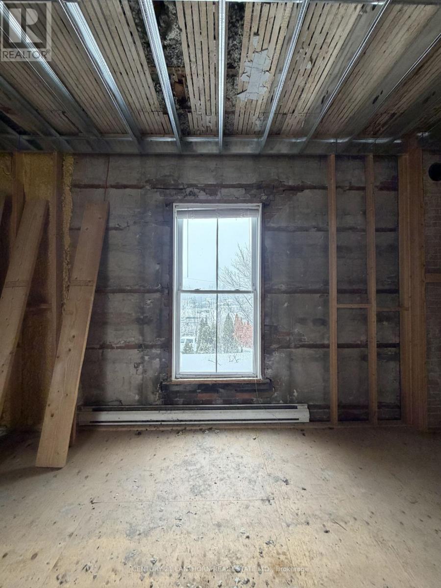 340 Main Street, Prince Edward County (Picton Ward), Ontario  K0K 2T0 - Photo 10 - X13022876