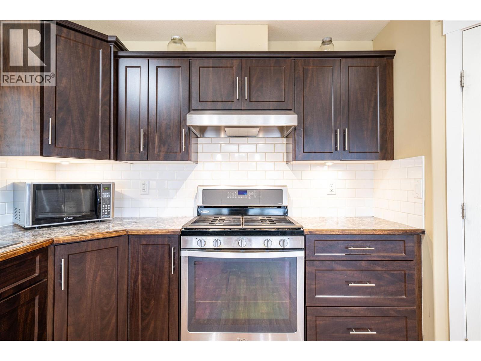 64 Bloom Road, Lumby, British Columbia  V0E 2G7 - Photo 36 - 10378515