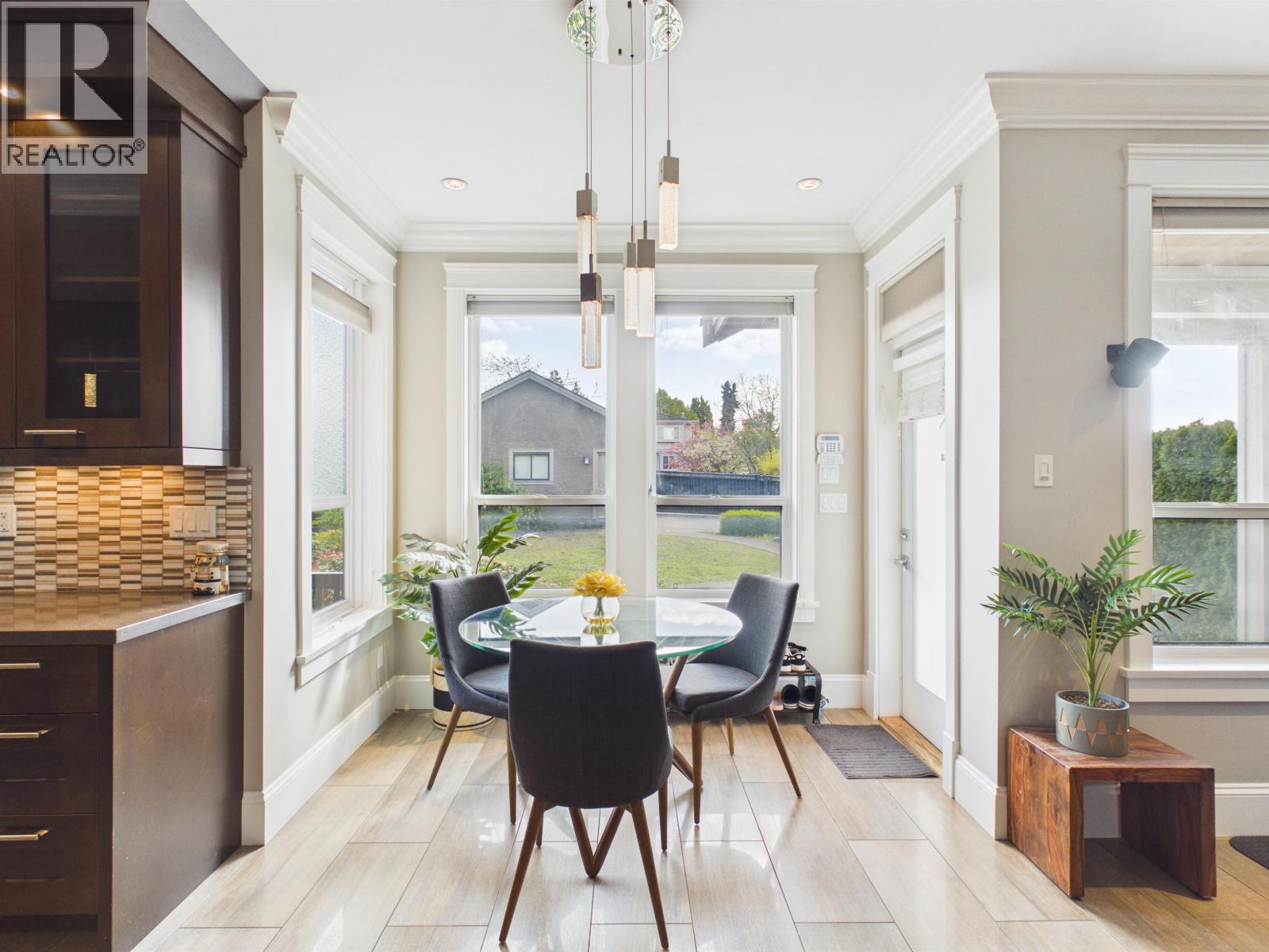 7320 Dow Avenue, Burnaby, British Columbia  V5J 3X4 - Photo 10 - R3113830