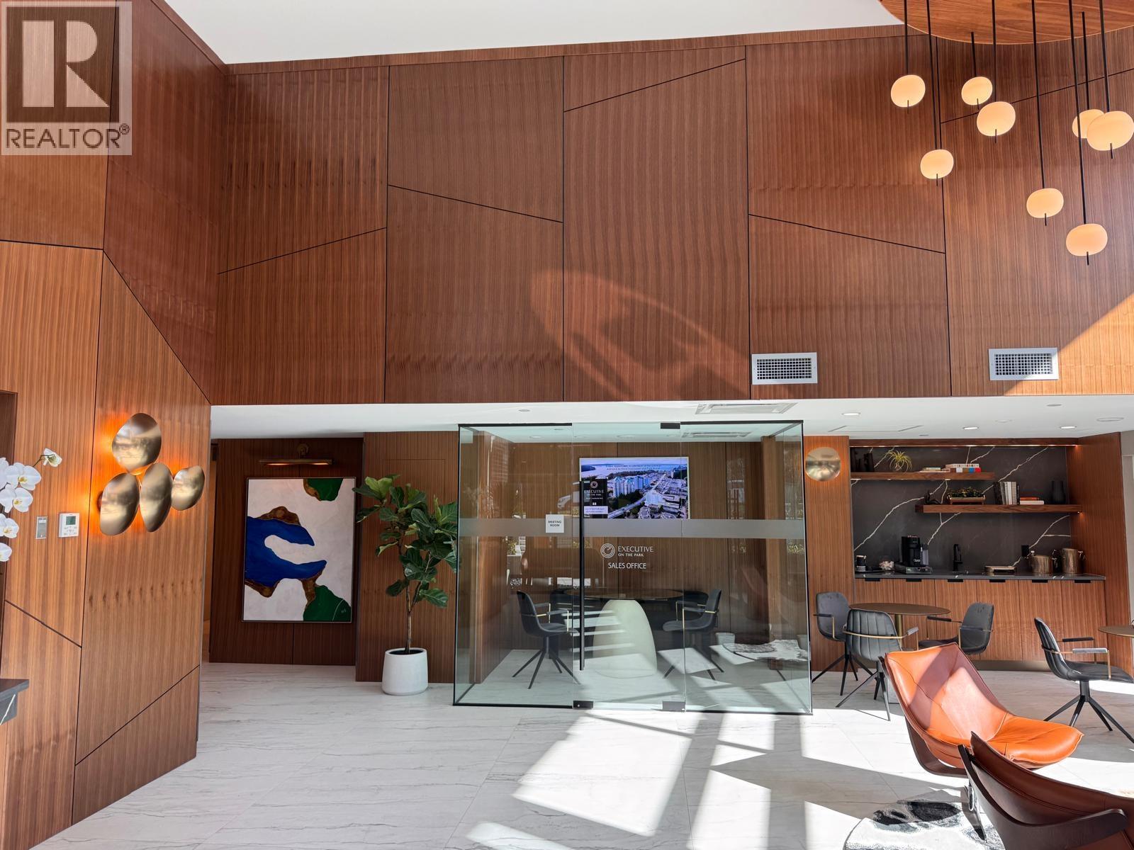 603 423 6th Street, West Vancouver, British Columbia  V7T 0A1 - Photo 5 - R3113827