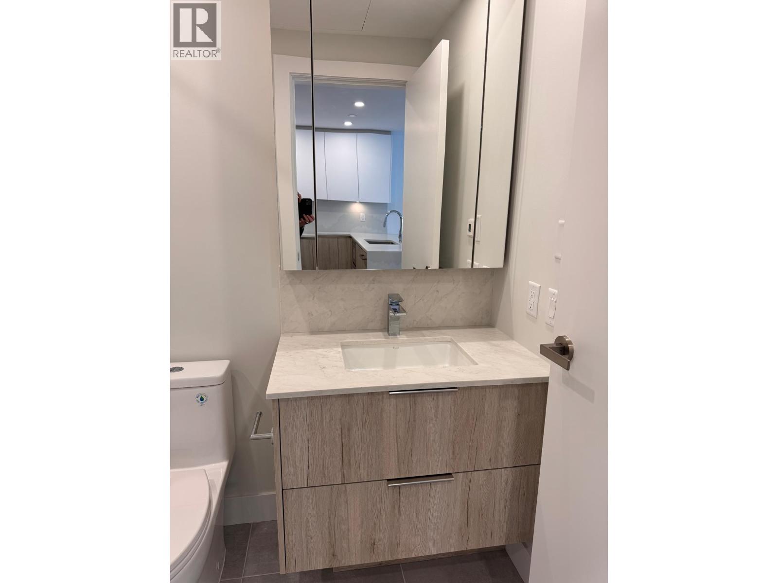 603 423 6th Street, West Vancouver, British Columbia  V7T 0A1 - Photo 14 - R3113827