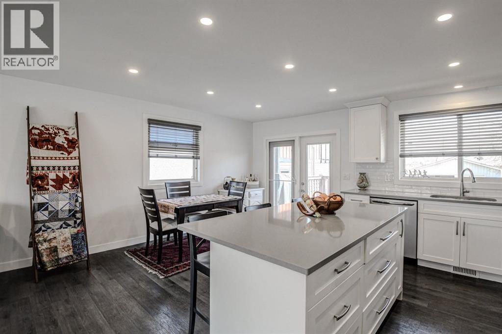 7024 20 Street SE, Calgary, Alberta  T2C 0P6 - Photo 9 - A2299733