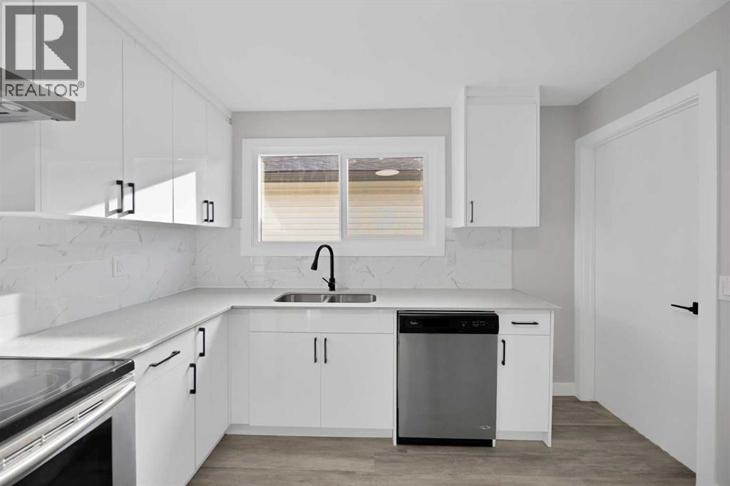 4351 38 Street NE, Calgary, Alberta  T1Y 5X6 - Photo 13 - A2301396