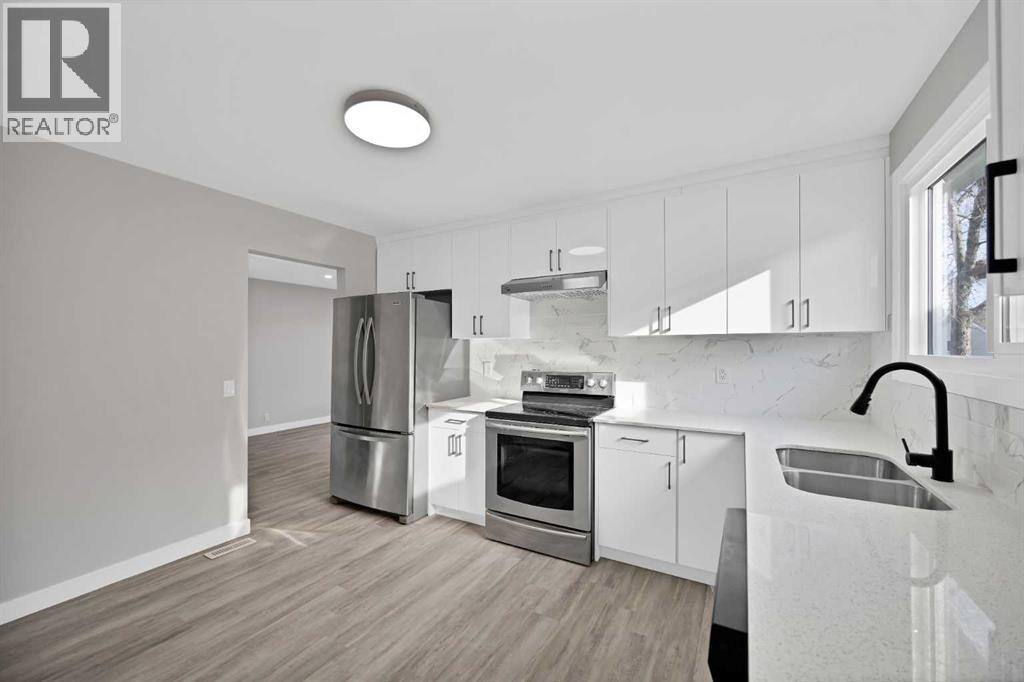 4351 38 Street NE, Calgary, Alberta  T1Y 5X6 - Photo 10 - A2301396