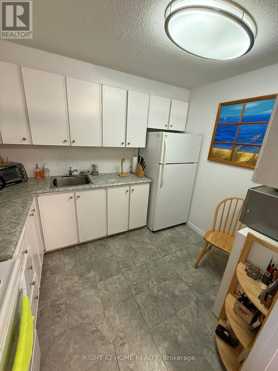 1115 - 1100 Ambleside Drive, Ottawa, Ontario  K2B 8G6 - Photo 15 - X13022928