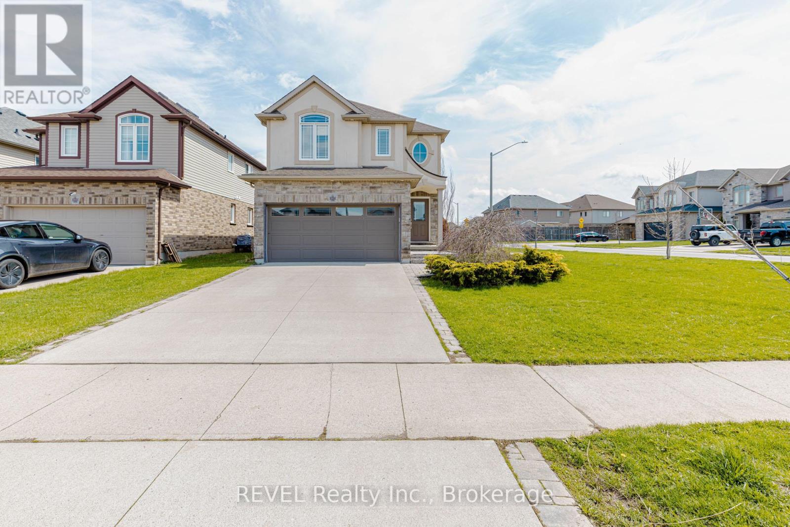 6066 Wiens Blvd Boulevard