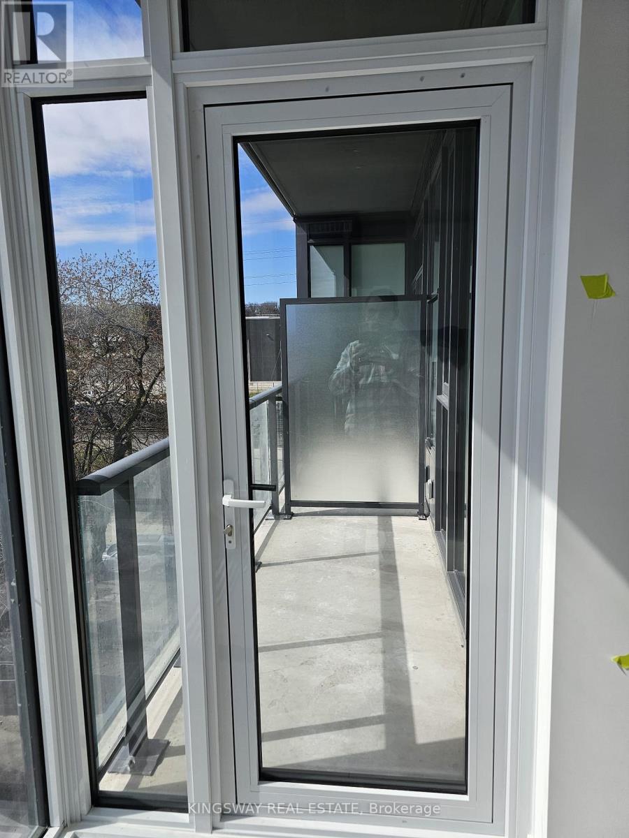 307 - 500 Dupont Street, Toronto, Ontario  M6G 0B8 - Photo 15 - C13022886