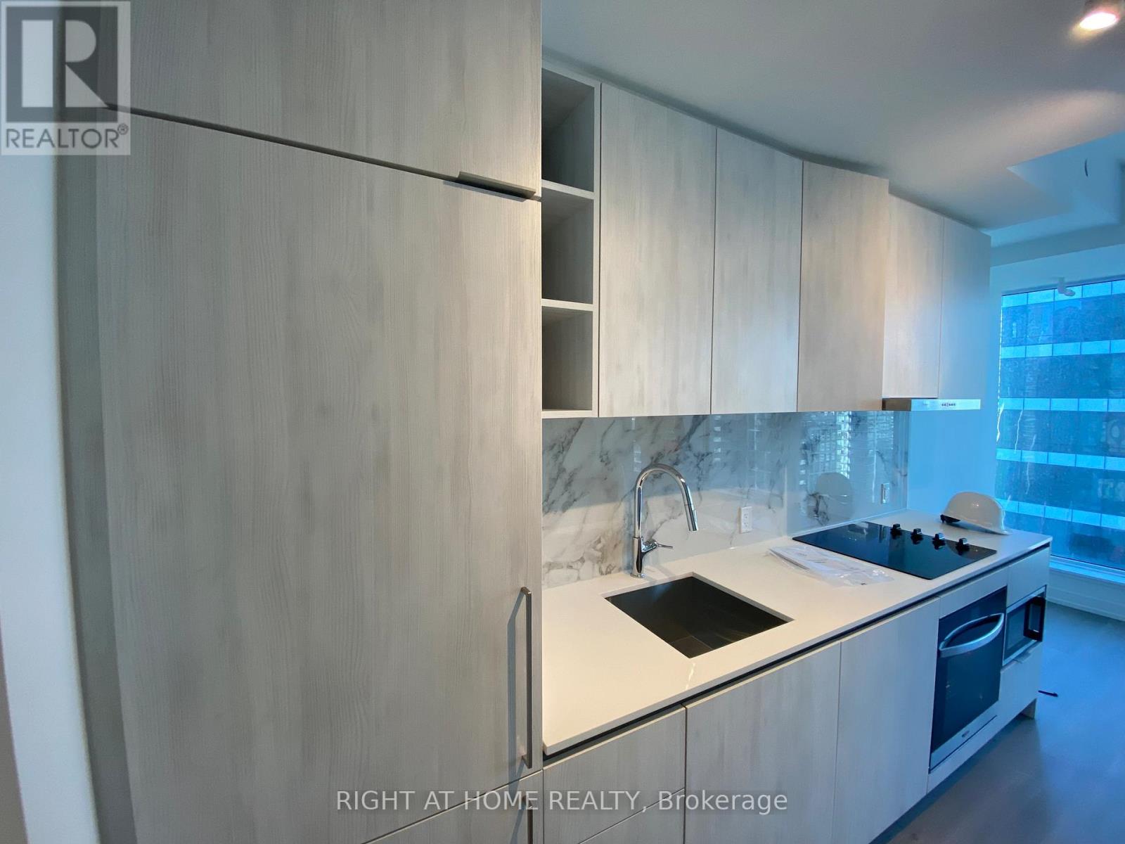 2606 - 8 Wellesley Street W, Toronto, Ontario  M4Y 0J5 - Photo 4 - C13022912