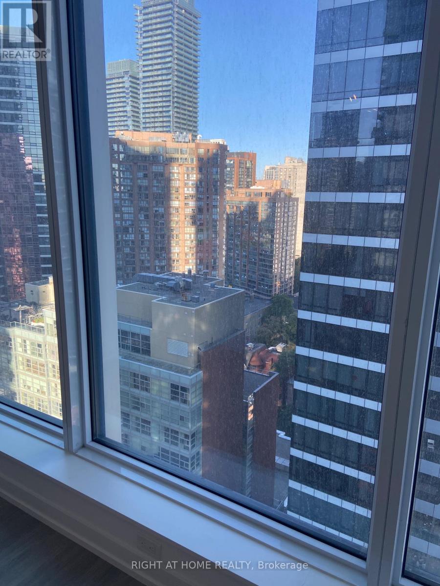 2606 - 8 Wellesley Street W, Toronto, Ontario  M4Y 0J5 - Photo 7 - C13022912