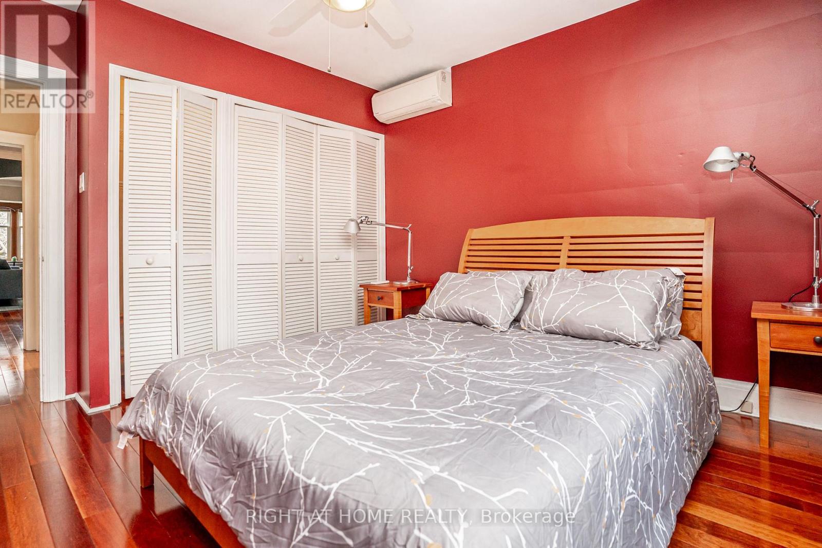 107 Everden Road, Toronto, Ontario  M6C 3K7 - Photo 17 - C13022924