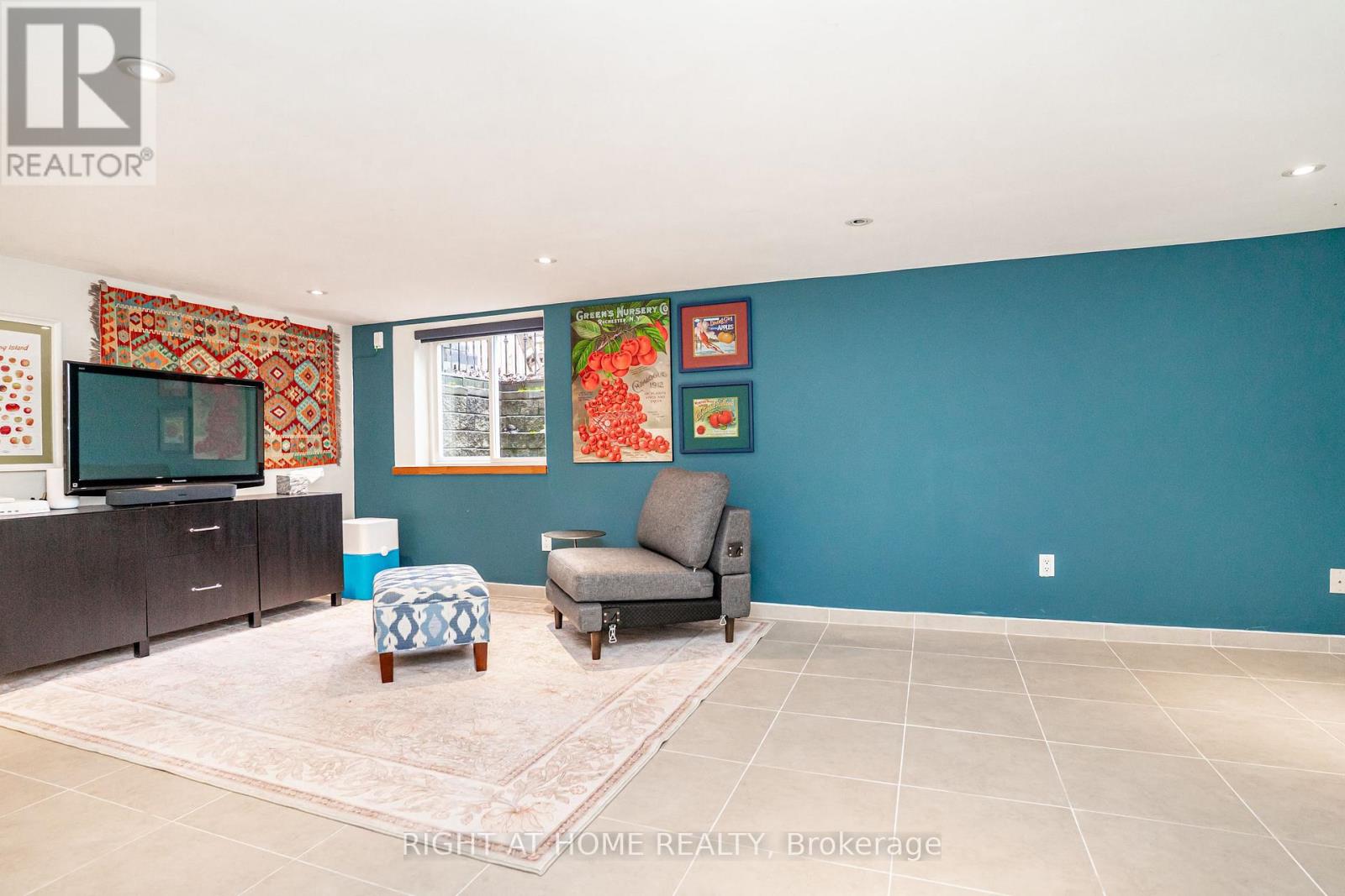 107 Everden Road, Toronto, Ontario  M6C 3K7 - Photo 26 - C13022924