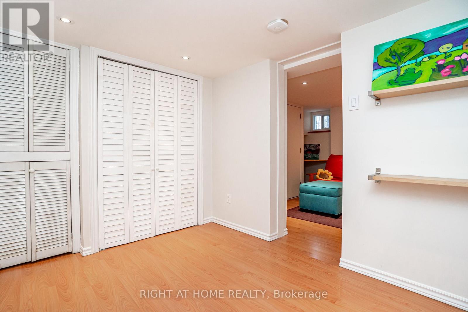 107 Everden Road, Toronto, Ontario  M6C 3K7 - Photo 34 - C13022924