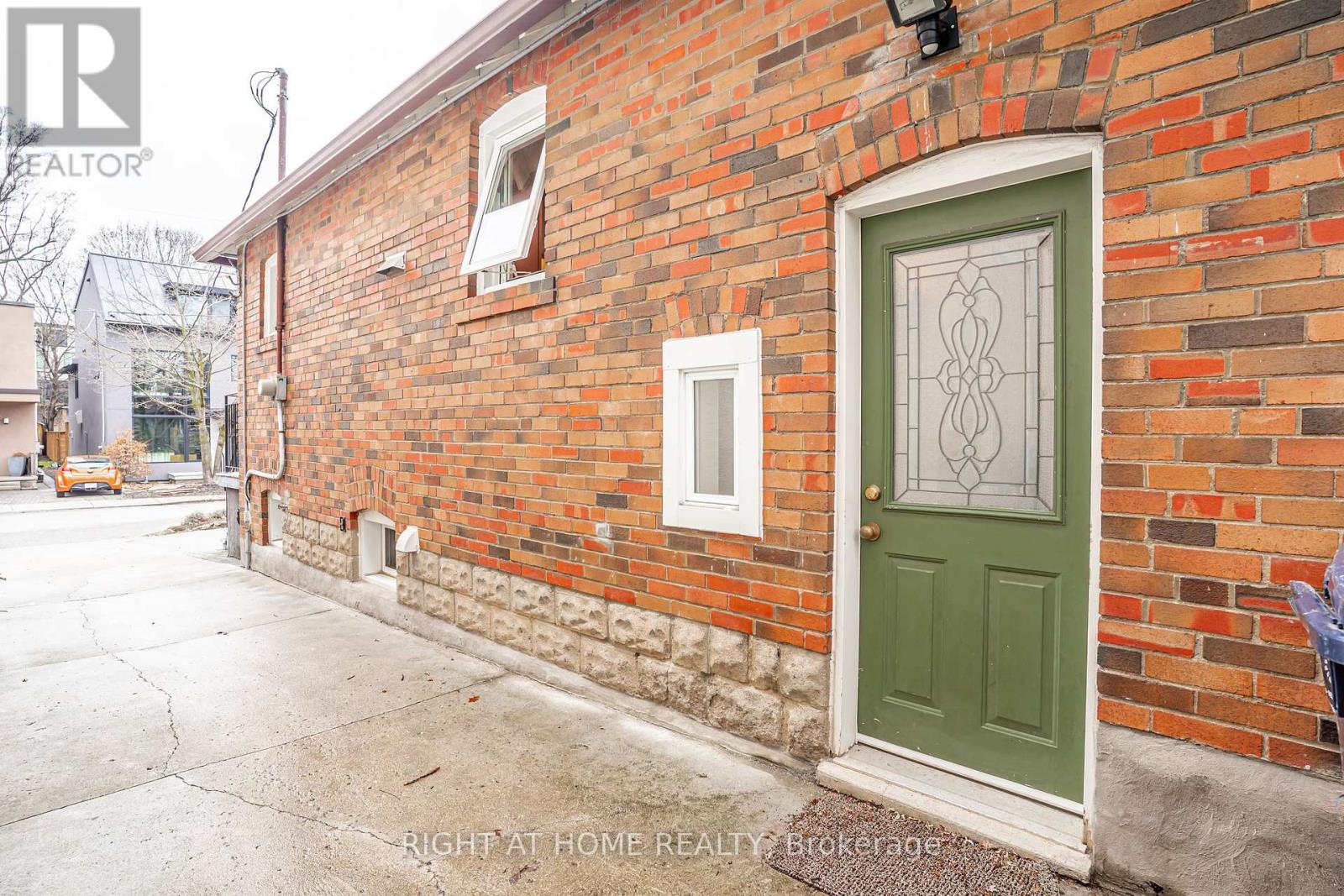 107 Everden Road, Toronto, Ontario  M6C 3K7 - Photo 37 - C13022924