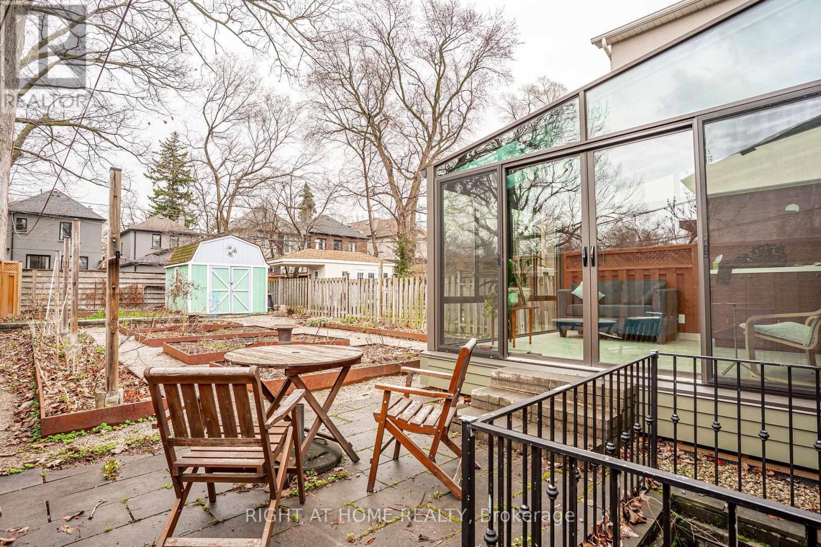 107 Everden Road, Toronto, Ontario  M6C 3K7 - Photo 39 - C13022924