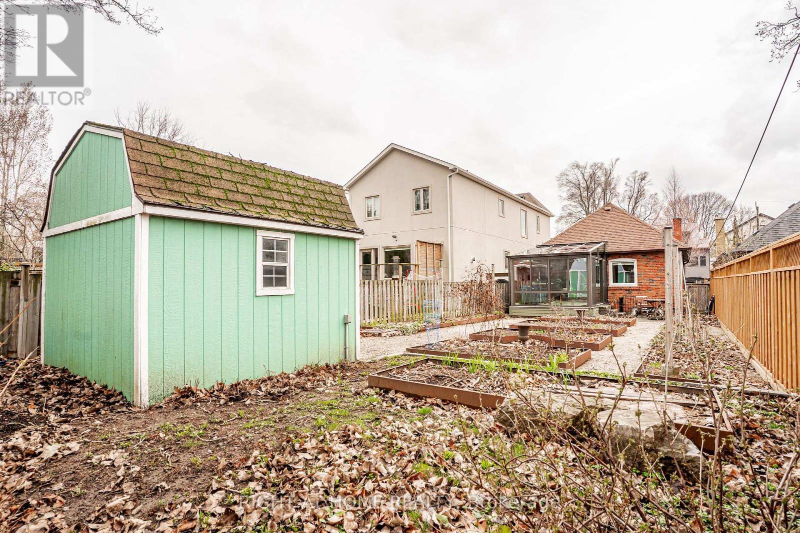 107 Everden Road, Toronto, Ontario  M6C 3K7 - Photo 40 - C13022924