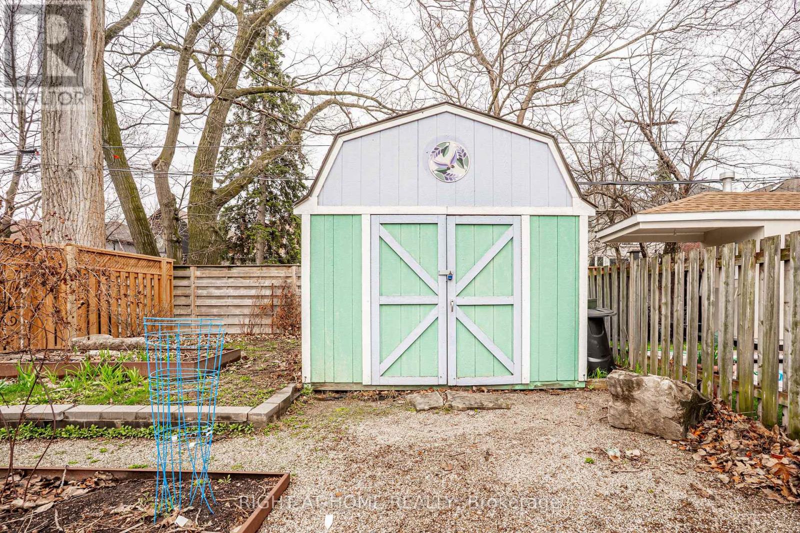 107 Everden Road, Toronto, Ontario  M6C 3K7 - Photo 41 - C13022924