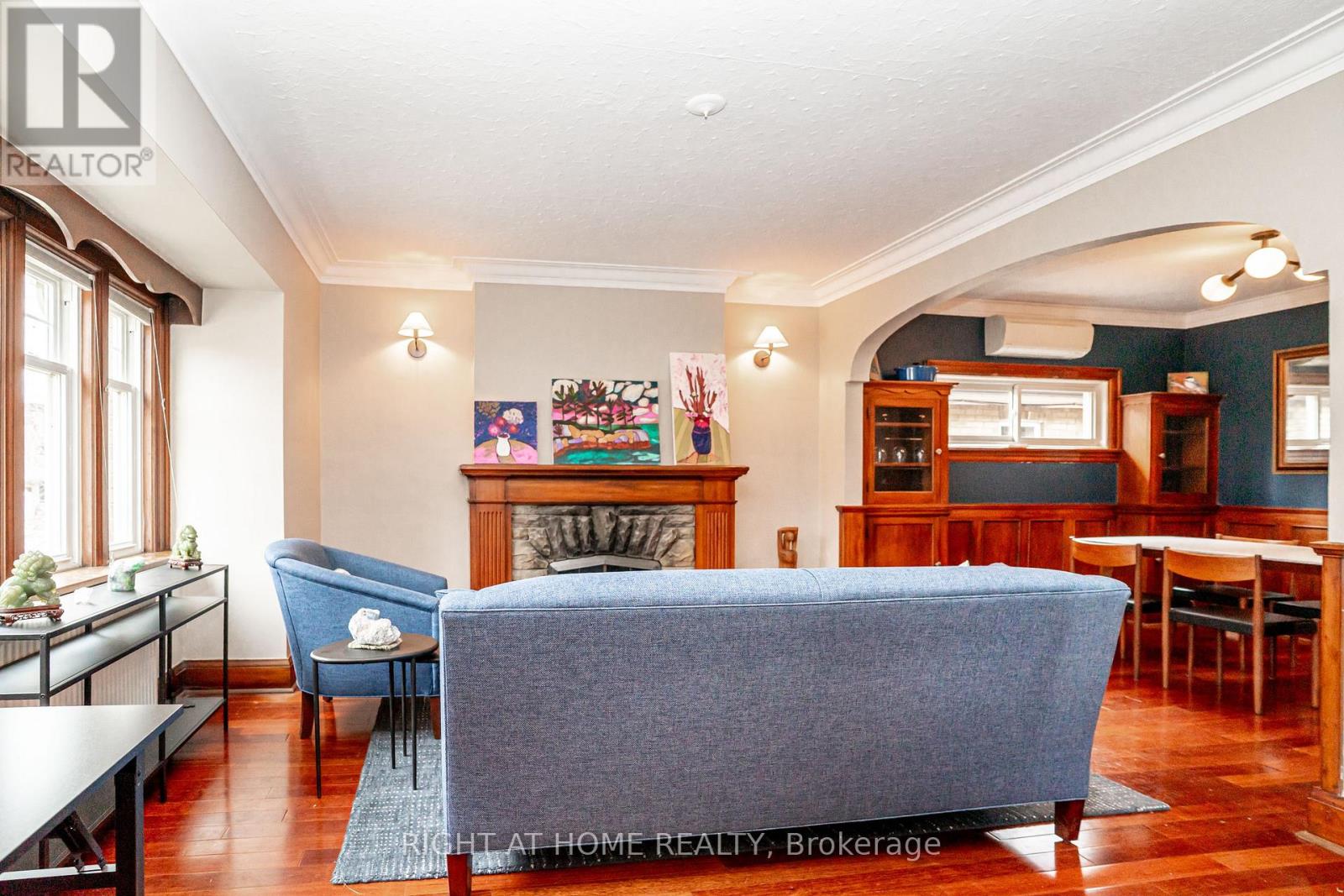 107 Everden Road, Toronto, Ontario  M6C 3K7 - Photo 6 - C13022924