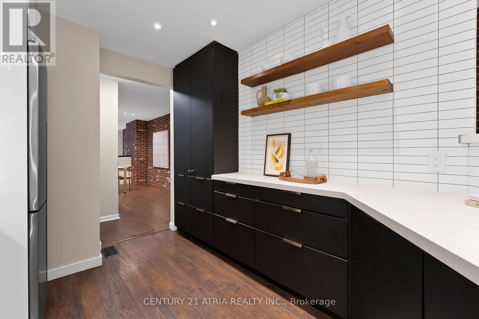 65 Mcgill Street, Toronto, Ontario  M5B 1H3 - Photo 10 - C13022948