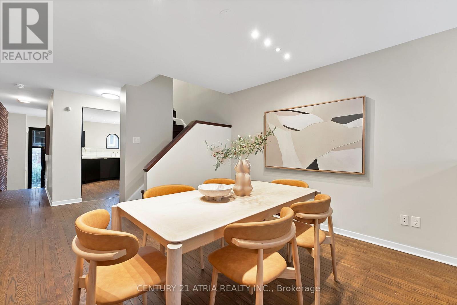 65 Mcgill Street, Toronto, Ontario  M5B 1H3 - Photo 11 - C13022948