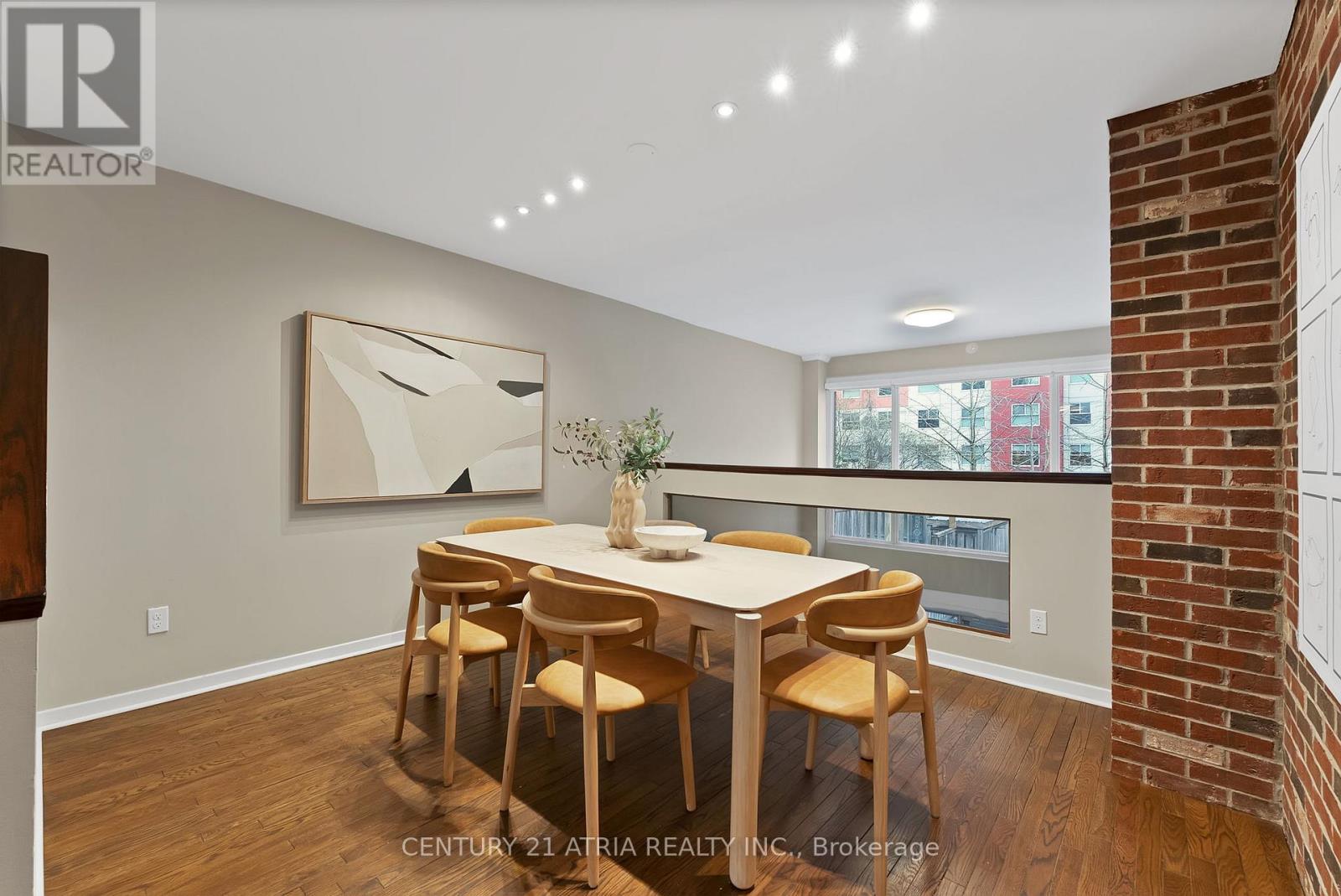 65 Mcgill Street, Toronto, Ontario  M5B 1H3 - Photo 12 - C13022948