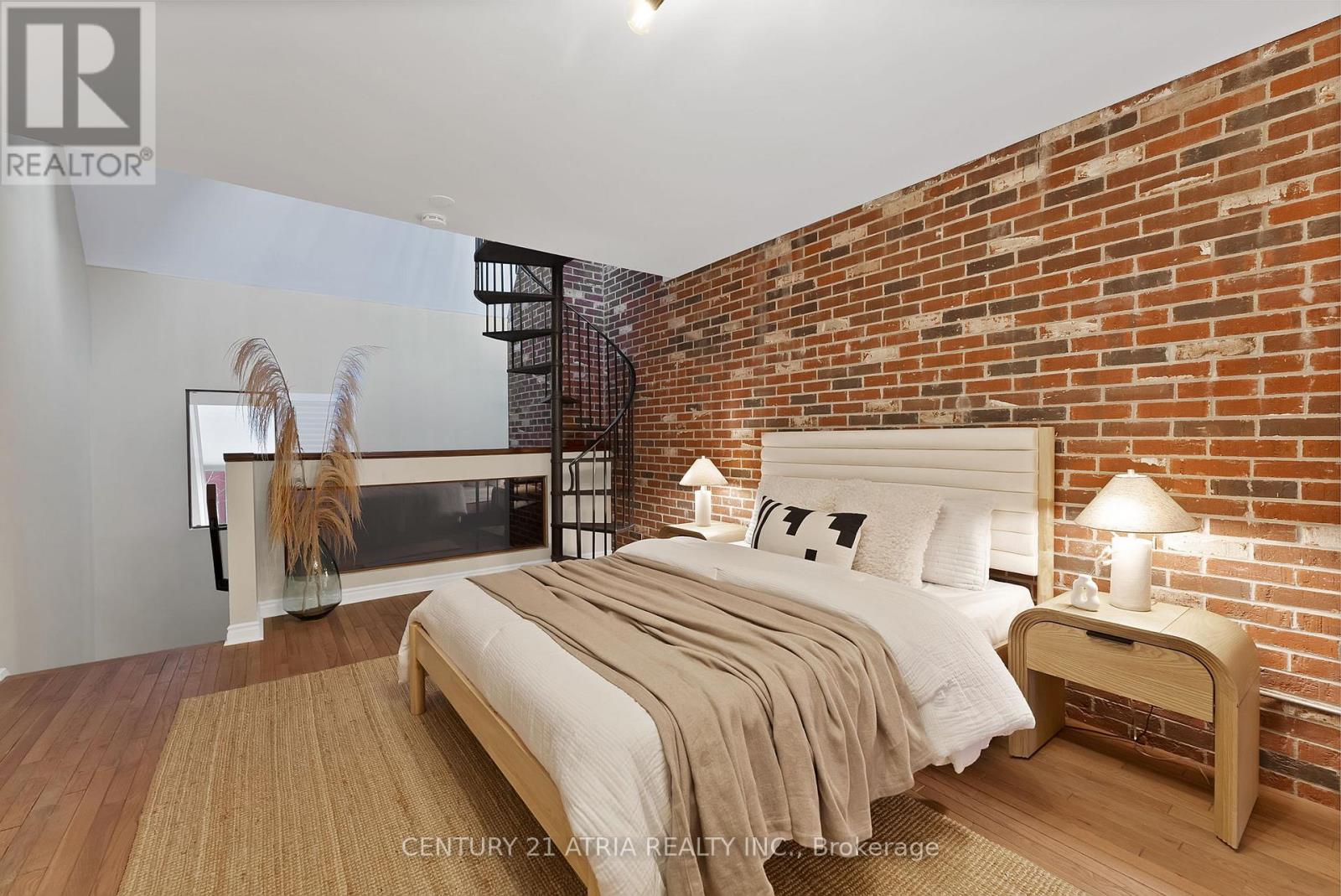 65 Mcgill Street, Toronto, Ontario  M5B 1H3 - Photo 15 - C13022948