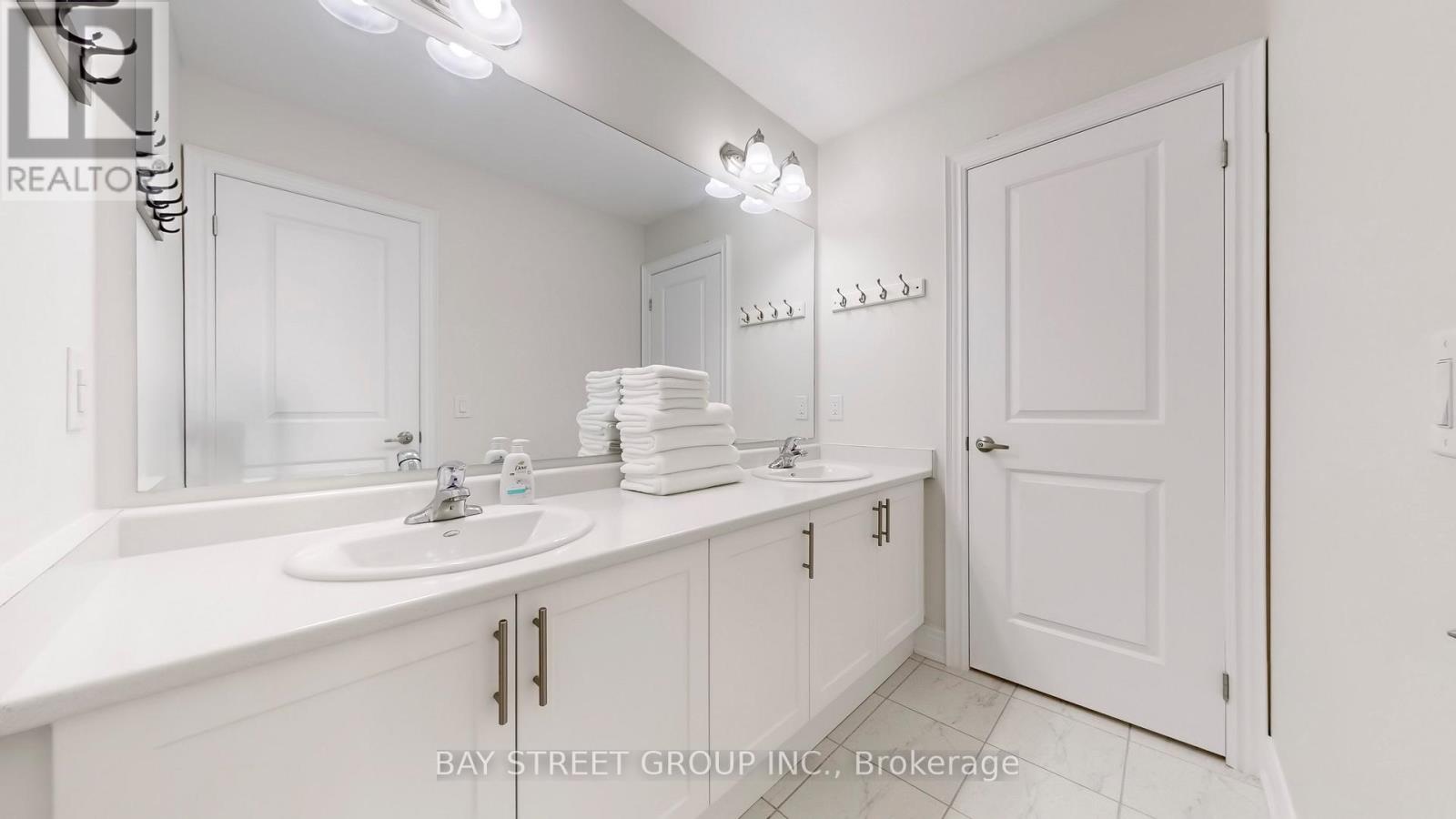 110 Christine Elliott Avenue, Whitby, Ontario  L1P 0E1 - Photo 25 - E13022870