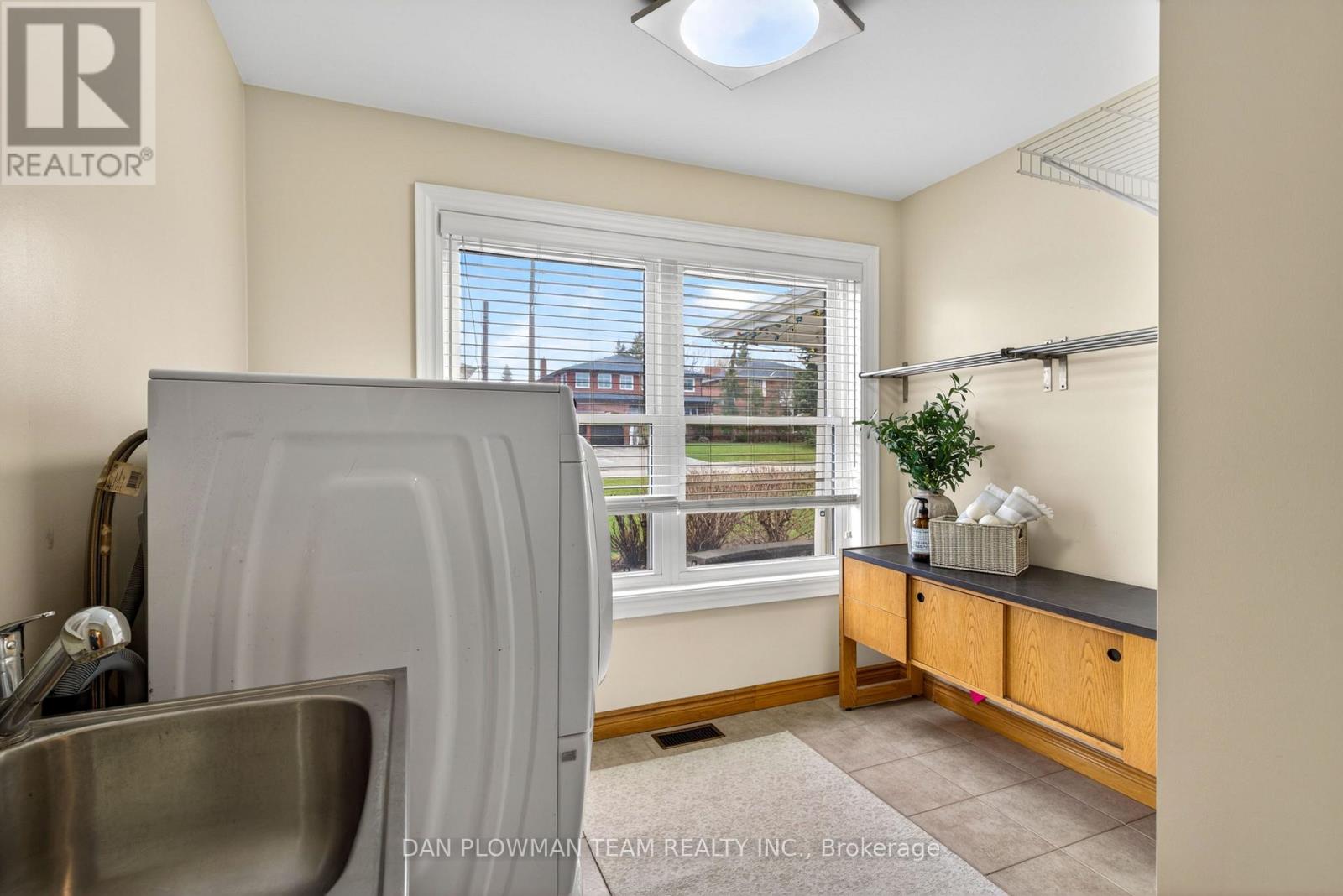 357 Powell Road, Whitby, Ontario  L1N 2H5 - Photo 20 - E13022872