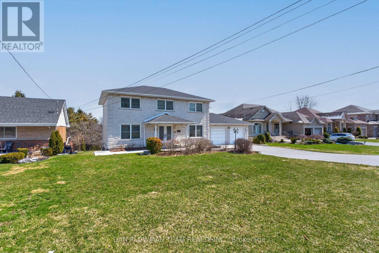 357 Powell Road, Whitby, Ontario  L1N 2H5 - Photo 3 - E13022872