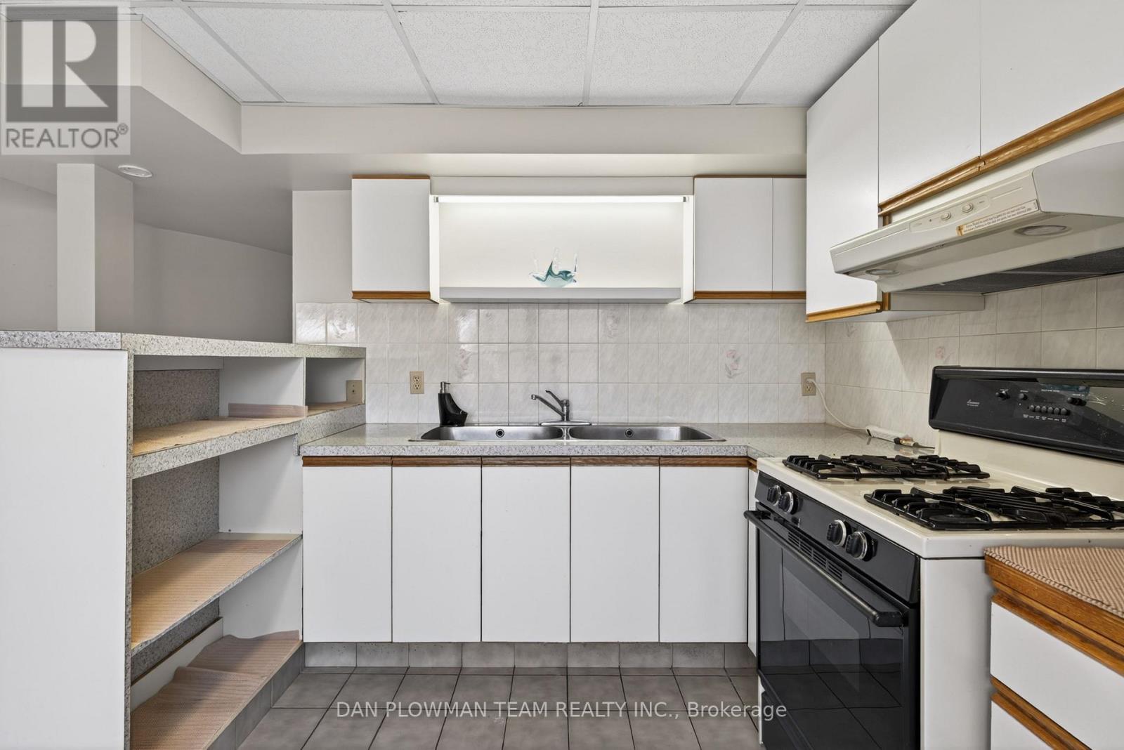 357 Powell Road, Whitby, Ontario  L1N 2H5 - Photo 36 - E13022872