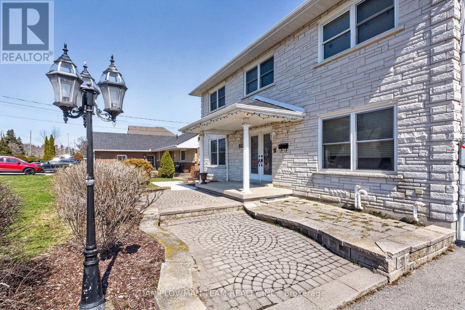 357 Powell Road, Whitby, Ontario  L1N 2H5 - Photo 4 - E13022872